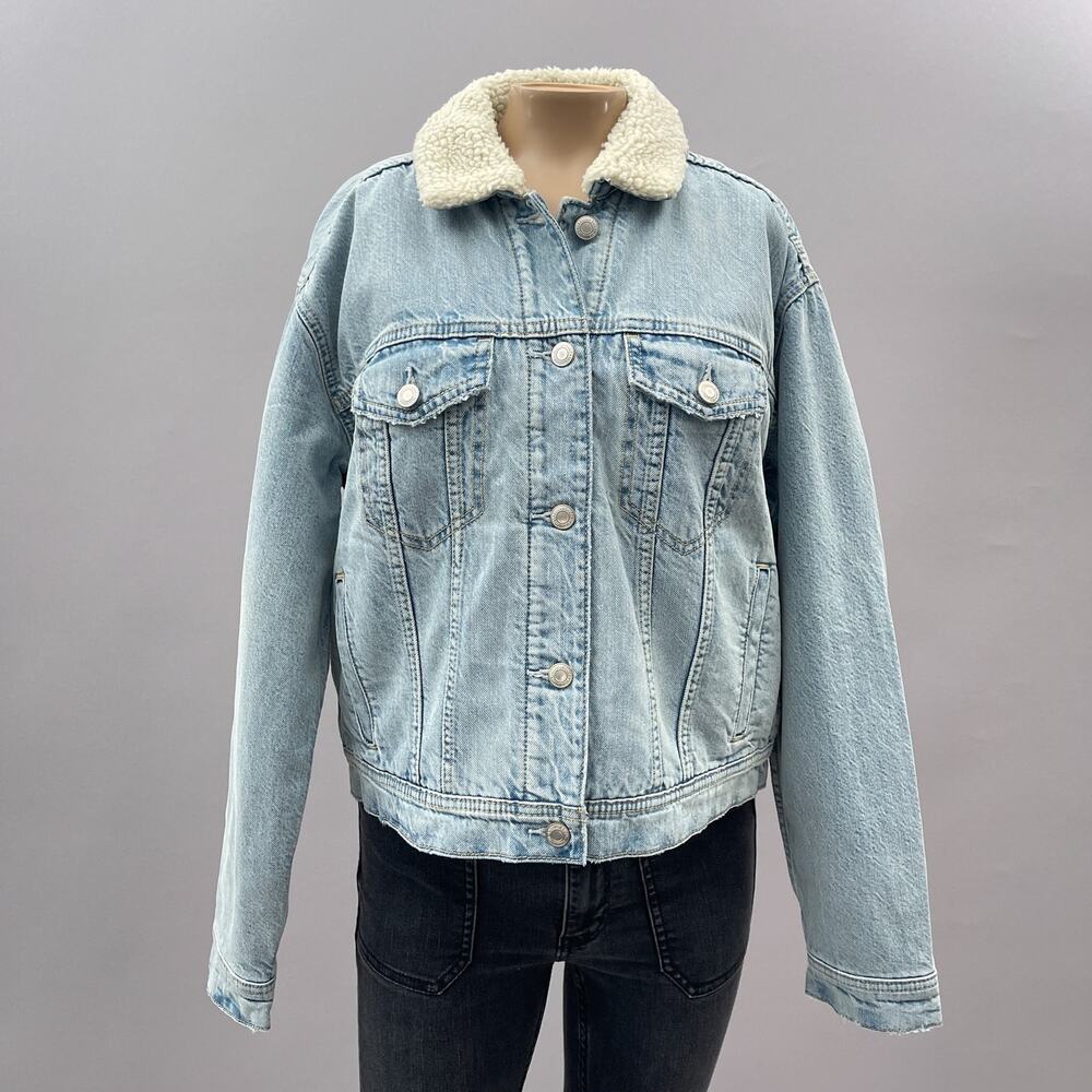 NWT American Eagle Sherpa Denim Trucker Jacket Blue Women's Size Medium - Picture 3 of 14